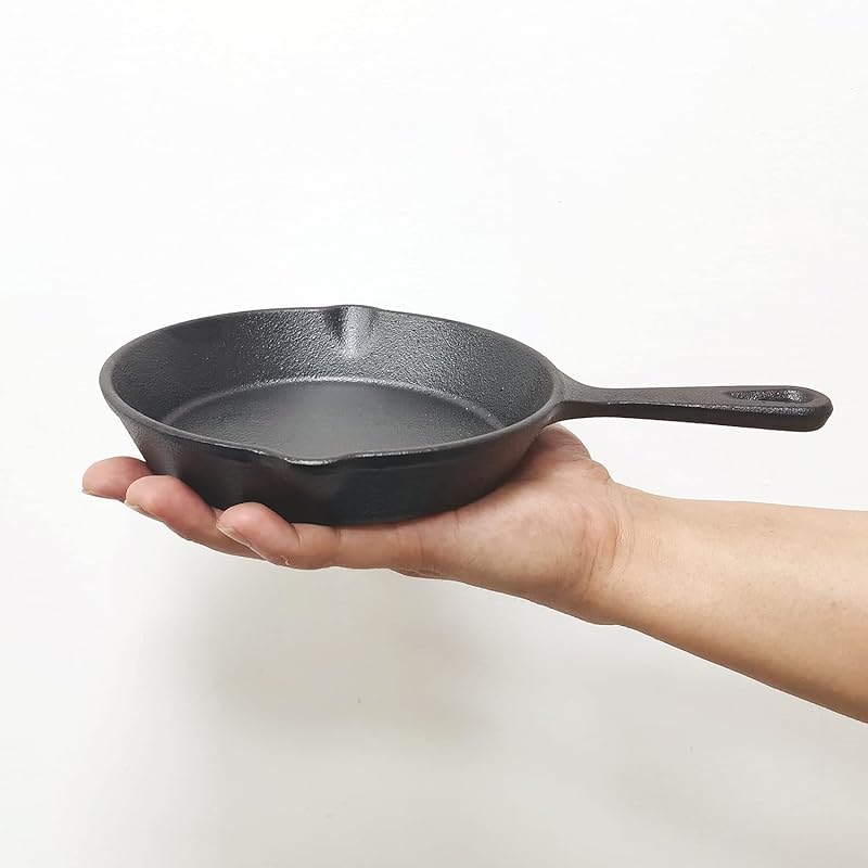 6-inch pre-seasoned cast iron skillet with drip spouts – oven, grill a
