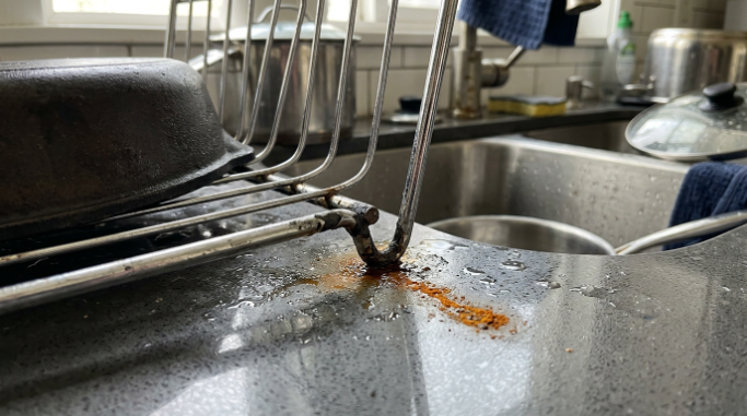 Why Do Regular Dish Racks Rust So Quickly
